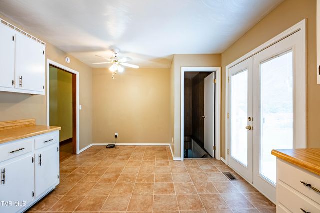 103 Valley View Drive, Rogersville, TN 37857