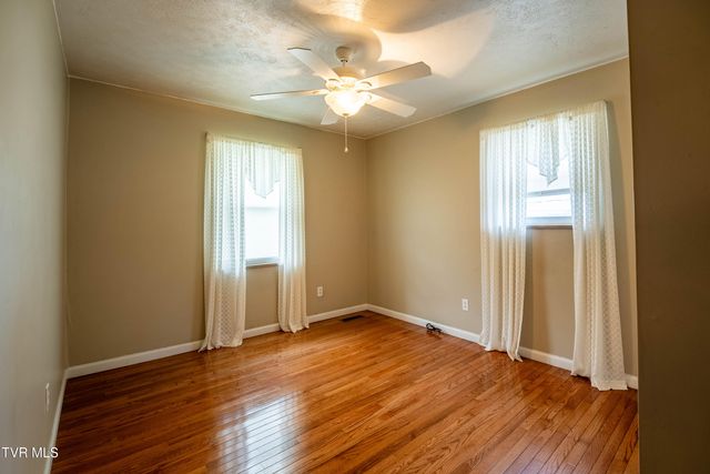 103 Valley View Drive, Rogersville, TN 37857