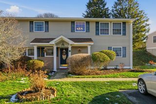 5 Leland Point Drive, Portsmouth, RI 02871