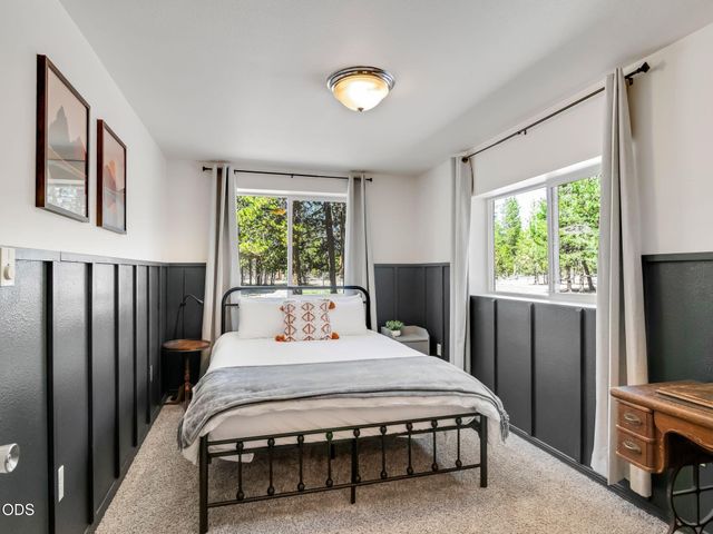 6508 Michael Road, La Pine, OR 97739