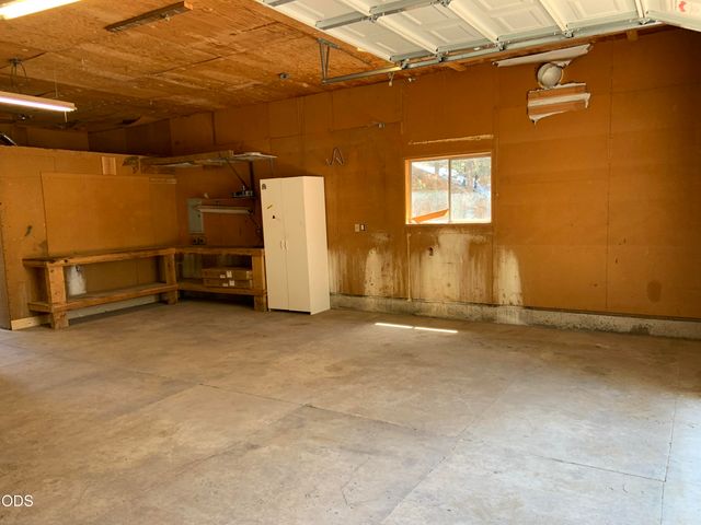 6508 Michael Road, La Pine, OR 97739