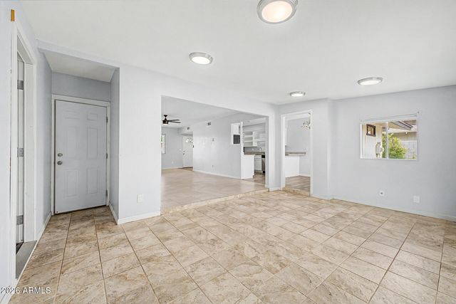 814 S LONGWOOD Loop, Mesa, AZ 85208