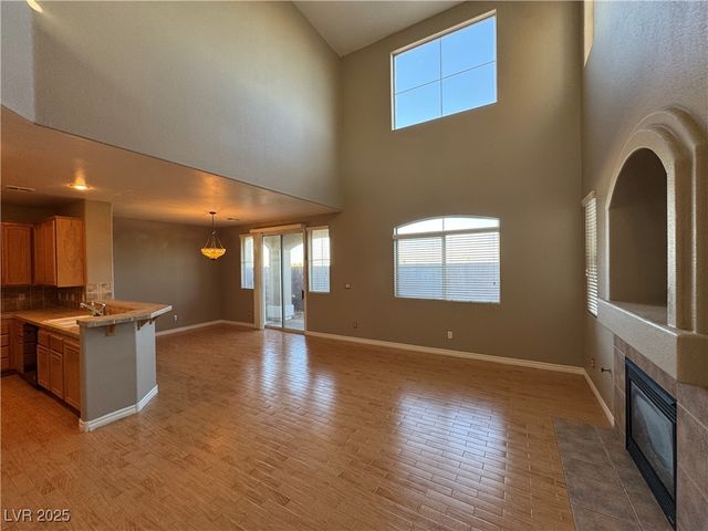 964 Coatbridge Street, Las Vegas, NV 89145