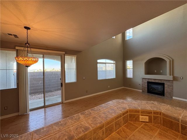 964 Coatbridge Street, Las Vegas, NV 89145