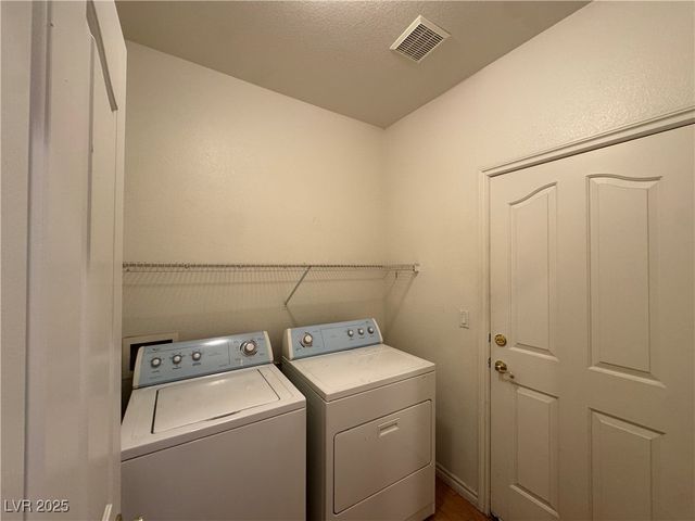 964 Coatbridge Street, Las Vegas, NV 89145