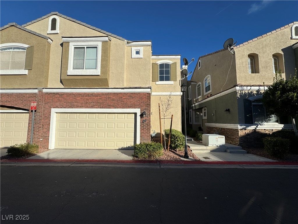 964 Coatbridge Street, Las Vegas, NV 89145