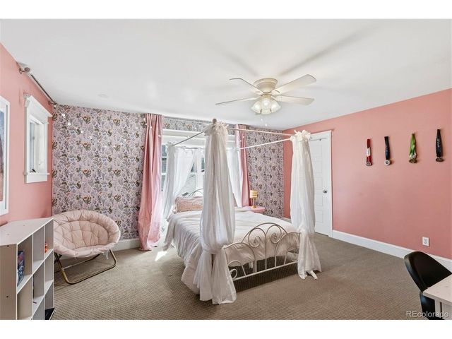 1724 N Albion St, Denver, CO 80220