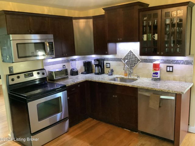502 Marengo Dr, Louisville, KY 40243
