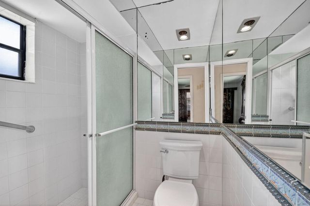 980 Ryanwood Drive, West Palm Beach, FL 33413