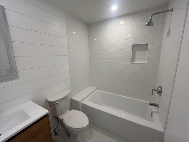 76 Sippewissett Road, Falmouth, MA 02540