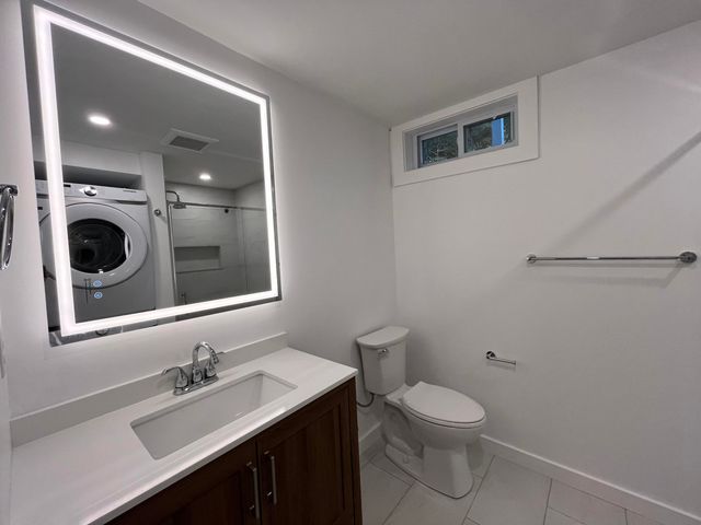 76 Sippewissett Road, Falmouth, MA 02540