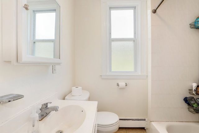 62 Algonquin Rd. 1A, Newton, MA 02467
