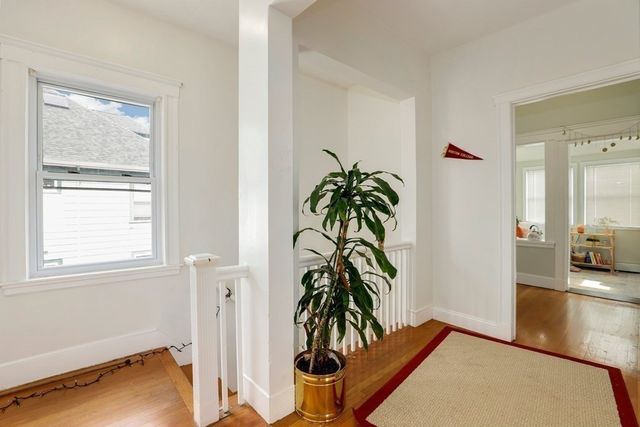 62 Algonquin Rd. 1A, Newton, MA 02467