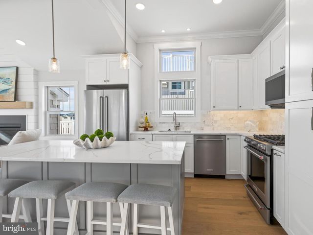 7-A W COHASSET RD, Long Beach Township, NJ 08008