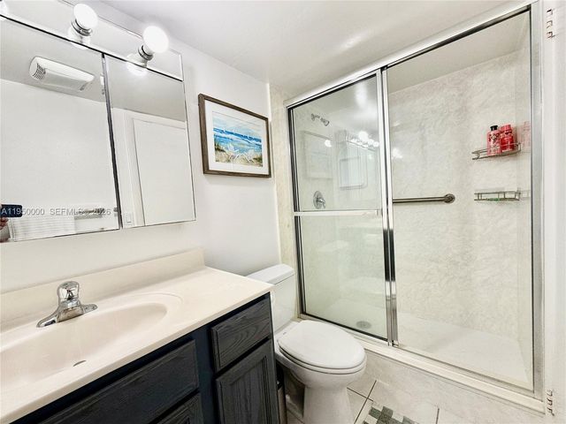 131 SE 3rd Ave 305, Dania Beach, FL 33004