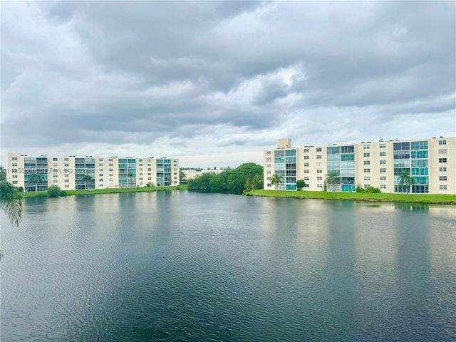 131 SE 3rd Ave 305, Dania Beach, FL 33004