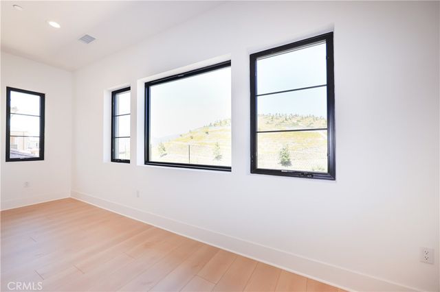 446 Ridgecrest, Irvine, CA 92602