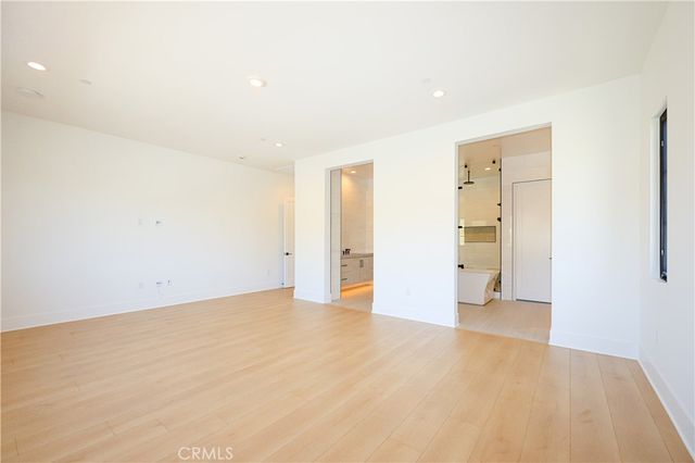 446 Ridgecrest, Irvine, CA 92602