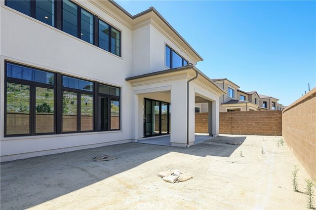 446 Ridgecrest, Irvine, CA 92602