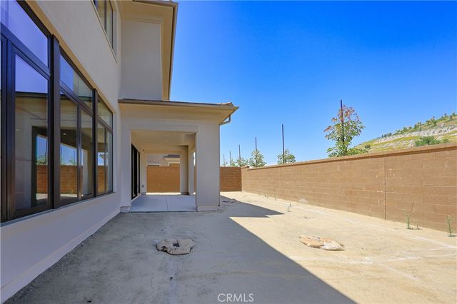 446 Ridgecrest, Irvine, CA 92602