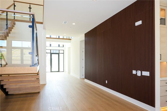 446 Ridgecrest, Irvine, CA 92602