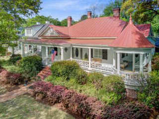 210 S Gum Street, Summerville, SC 29483