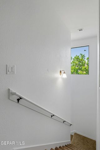 7267 CAMINO DEL SOL Drive, El Paso, TX 79911