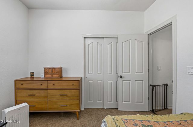 7267 CAMINO DEL SOL Drive, El Paso, TX 79911