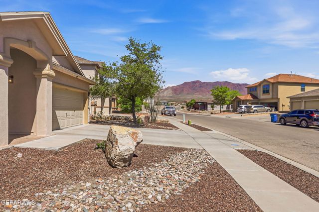 7267 CAMINO DEL SOL Drive, El Paso, TX 79911