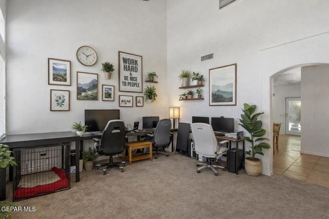 7267 CAMINO DEL SOL Drive, El Paso, TX 79911