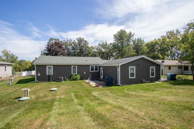1430 N Veden Road, Chesterton, IN 46304
