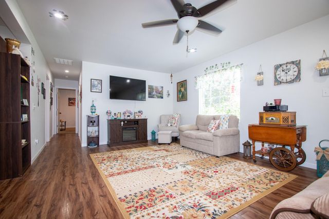 1430 N Veden Road, Chesterton, IN 46304