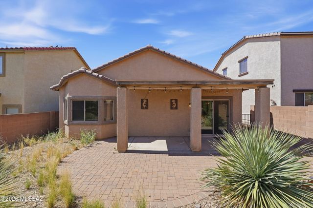 954 W Calle Valenciana, Sahuarita, AZ 85629