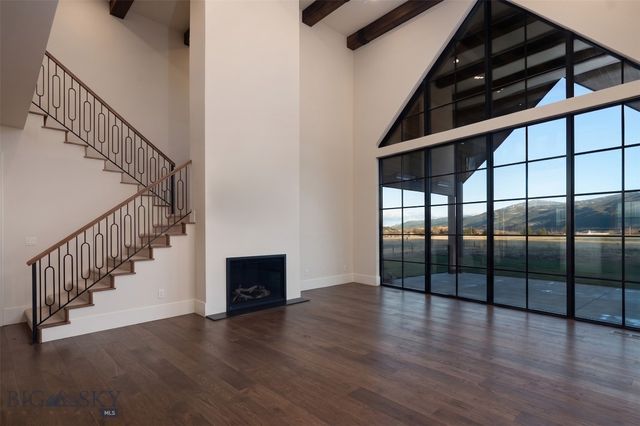 657 Hyalite View Drive, Bozeman, MT 59718