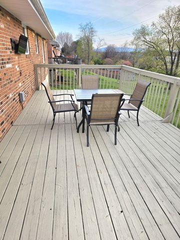 4730 Long Acre DR, Roanoke, VA 24019