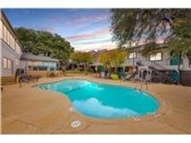 8100 N N Mopac Expressway 12-255, Austin, TX 78759