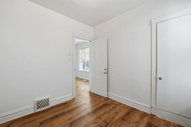 2229 N Kedvale Avenue, Chicago, IL 60639