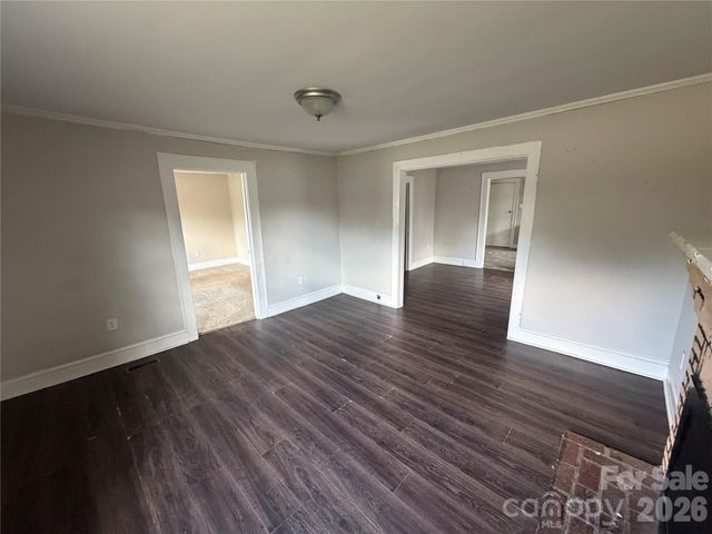 1002 N Salisbury Avenue, Spencer, NC 28159