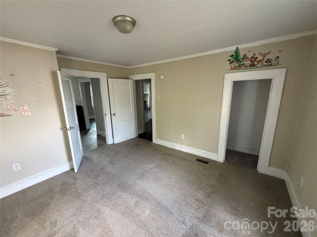 1002 N Salisbury Avenue, Spencer, NC 28159