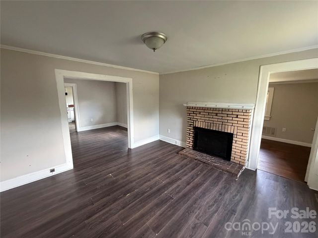 1002 N Salisbury Avenue, Spencer, NC 28159