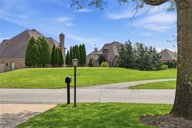 123 Sebago Lake Drive, Ohio Twp, PA 15143