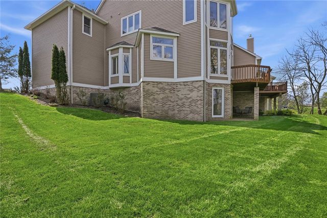 123 Sebago Lake Drive, Ohio Twp, PA 15143