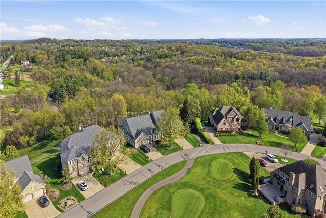 123 Sebago Lake Drive, Ohio Twp, PA 15143