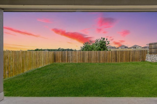 679 Red Elm Lane, Conroe, TX 77304