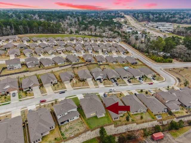 679 Red Elm Lane, Conroe, TX 77304