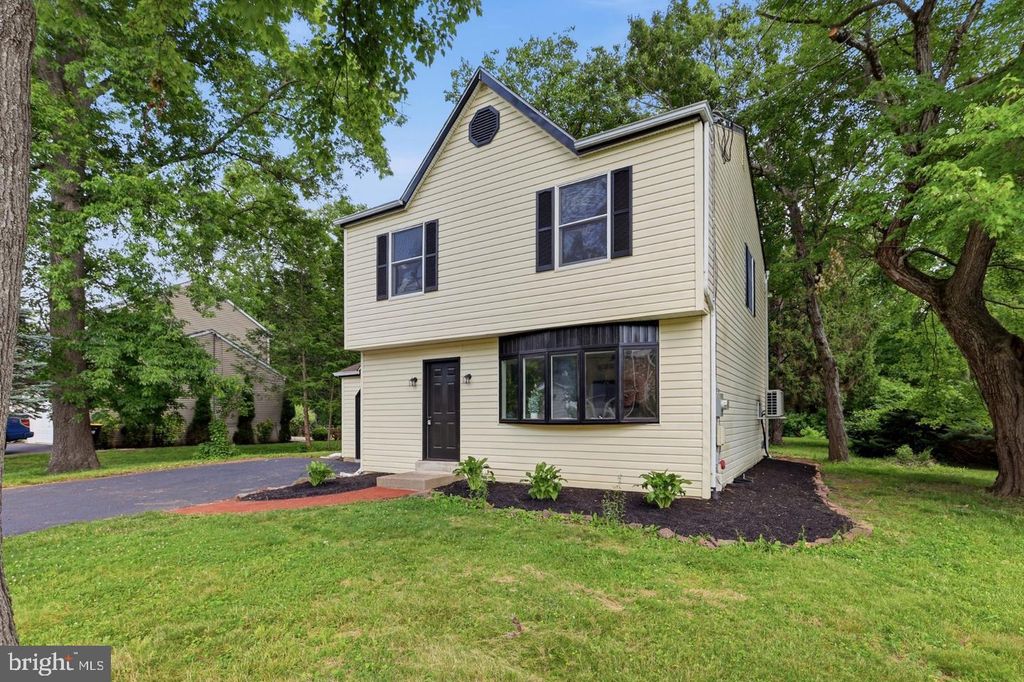 815 PHILADELPHIA AVE, WARRINGTON, PA 18976 — photo 3
