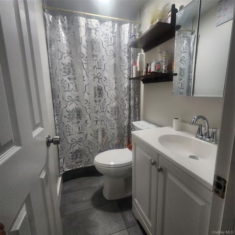 4821 91st Street, Elmhurst, NY 11373