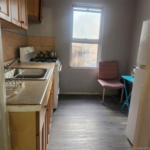 4821 91st Street, Elmhurst, NY 11373