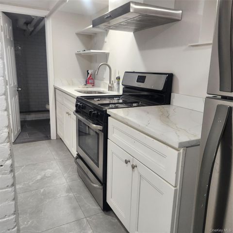 4821 91st Street, Elmhurst, NY 11373