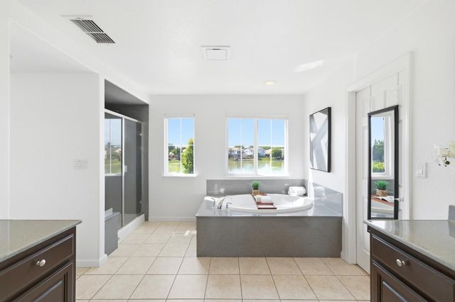 3820 Big Bear St, West Sacramento, CA 95691